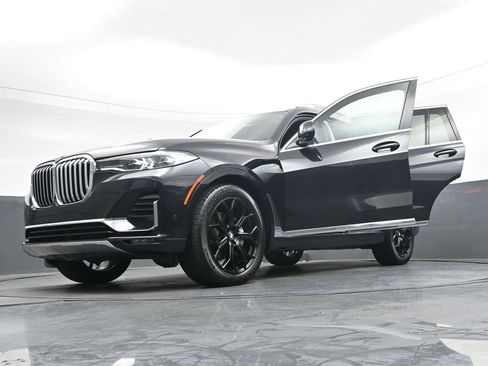 Used 2020 BMW X7 xDrive40i w/ Premium Package AWD/4WD image 42