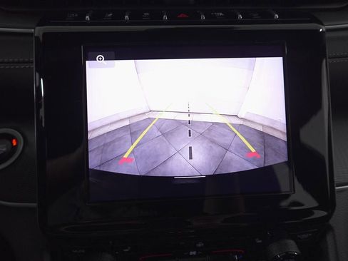 New 2025 Jeep Grand Cherokee Altitude image 17