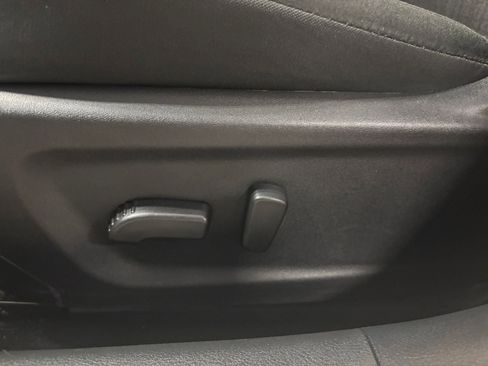 Used 2025 Nissan Altima 2.5 SV image 23