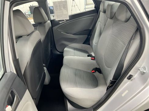 Used 2016 Hyundai Accent SE image 21