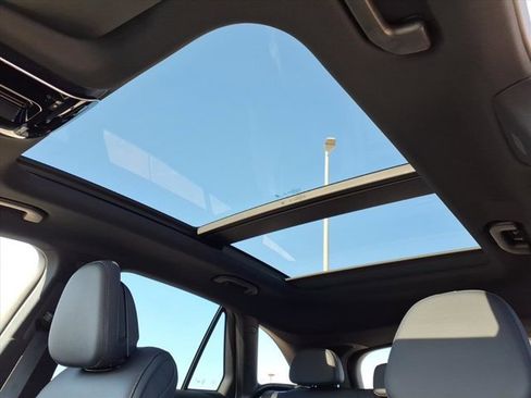 New 2026 Mercedes-Benz GLC 300 GLC 300 image 15