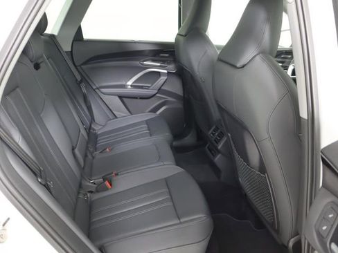 New 2025 Audi Q5 Premium Plus image 14