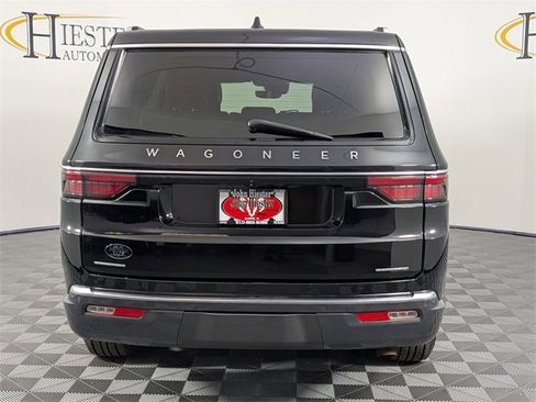Used 2022 Jeep Wagoneer Series III w/ Rear Seat Video Group 1 image 6