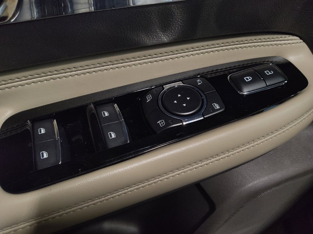 Used 2021 Lincoln Corsair Reserve w/ Elements Package FWD image 27