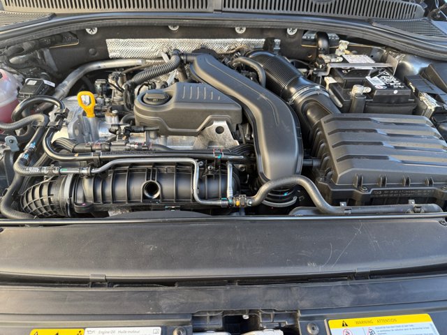 Used 2025 Volkswagen Jetta Sport FWD image 18