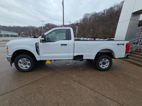 New 2026 Ford F350 XLT AWD/4WD image 4