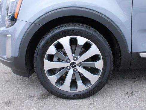 Used 2020 Kia Telluride S image 40