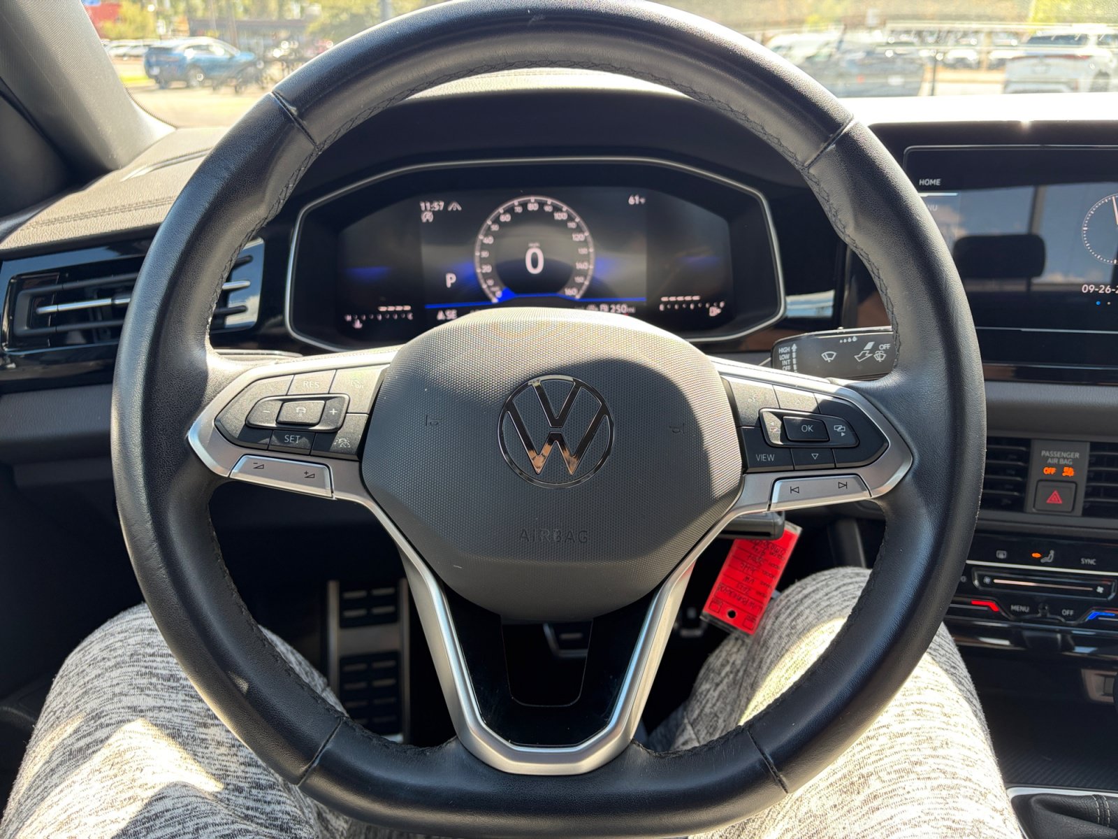 Used 2025 Volkswagen Jetta Sport FWD image 9