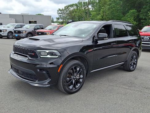 Used 2025 Dodge Durango GT AWD/4WD image 3