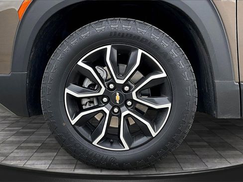 Used 2022 Chevrolet TrailBlazer ACTIV image 9