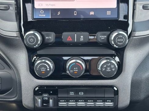 New 2026 RAM 3500 Tradesman AWD/4WD image 16