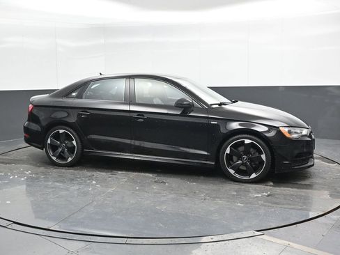 Used 2016 Audi A3 2.0T Premium image 4