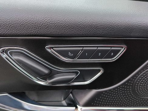 Used 2025 Lincoln Corsair Reserve AWD/4WD image 13