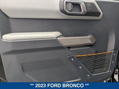 Certified 2023 Ford Bronco Badlands AWD/4WD image 10