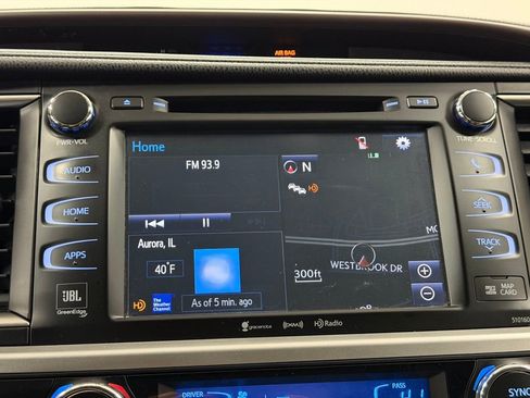 Used 2016 Toyota Highlander Limited image 18