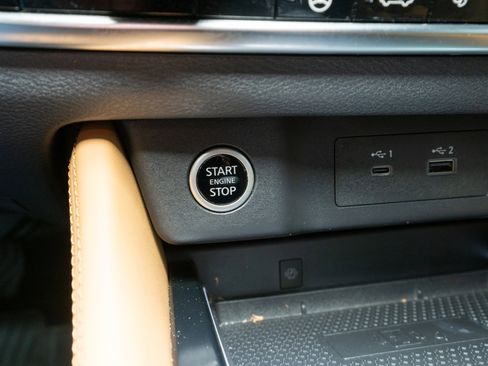 Used 2023 Nissan Rogue Platinum image 21