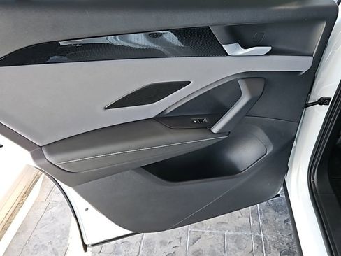 New 2026 Volkswagen Tiguan SE R-Line image 21