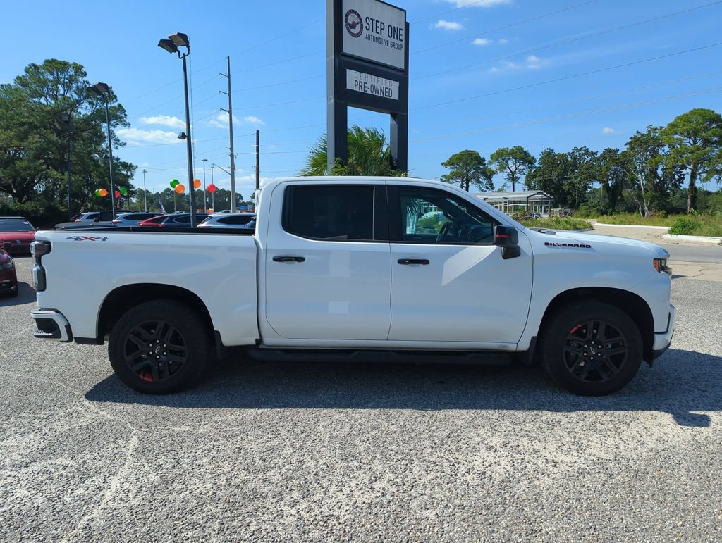 Used 2021 Chevrolet Silverado 1500 RST w/ Redline Edition AWD/4WD image 8