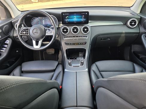 Used 2021 Mercedes-Benz GLC 300 image 20