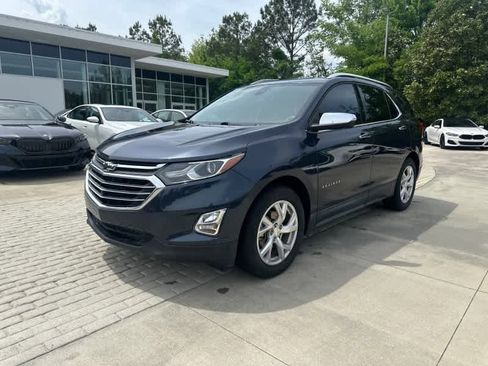 Used 2019 Chevrolet Equinox Premier FWD image 4