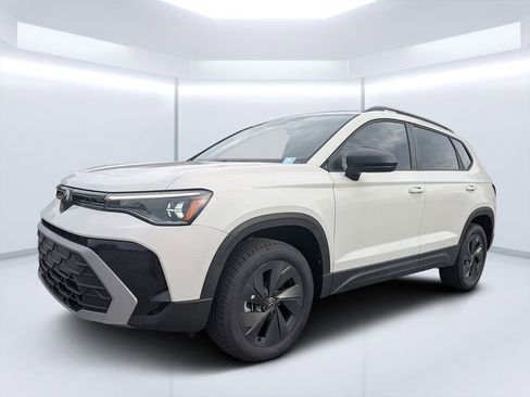 New 2026 Volkswagen Taos S image 7