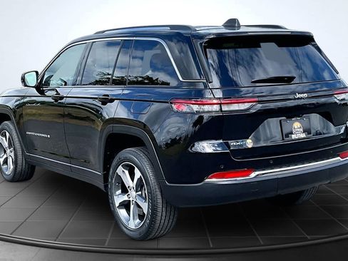 Used 2022 Jeep Grand Cherokee Limited 4xe AWD/4WD image 4