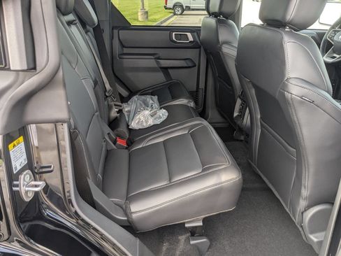 New 2026 Ford Bronco Outer Banks AWD/4WD image 36