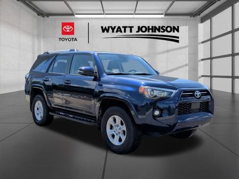 Used 2024 Toyota 4Runner SR5 Premium w/ Moonroof Package AWD/4WD image 6