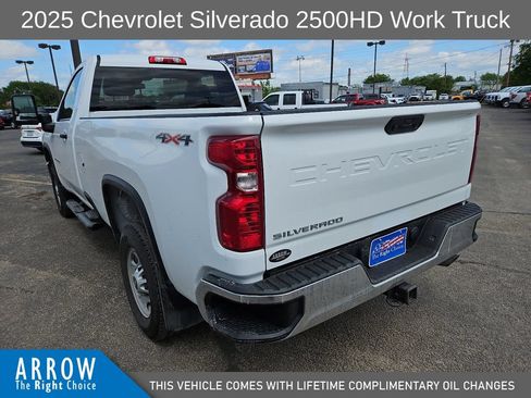 Used 2025 Chevrolet Silverado 2500 W/T w/ WT Convenience Package AWD/4WD image 9
