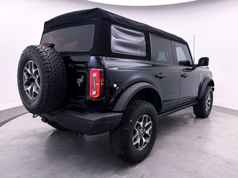 Used 2023 Ford Bronco Badlands AWD/4WD image 14