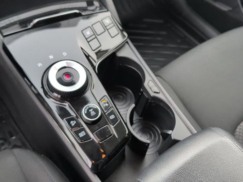 Used 2023 Kia Sportage LX image 28