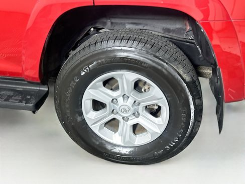 Used 2024 Toyota 4Runner SR5 Premium image 11