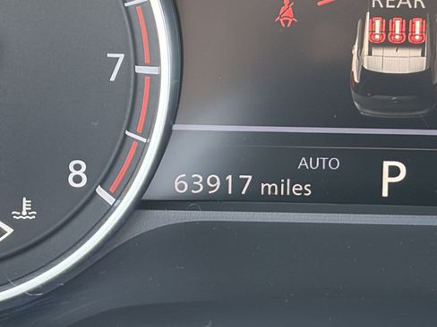 Used 2024 Nissan Rogue S image 31