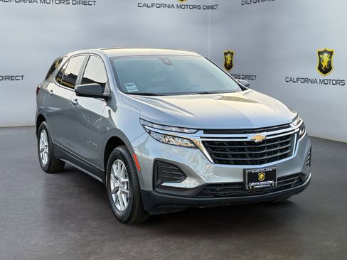 Used 2023 Chevrolet Equinox LS image 7