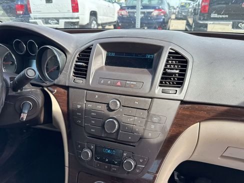 Used 2011 Buick Regal CXL w/ RL3 Preferred Equipment Group FWD image 10