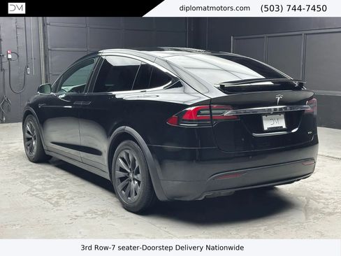 Used 2019 Tesla Model X 75D image 5