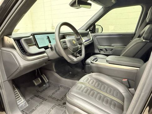 Used 2024 Rivian R1S Adventure Dual AWD/4WD image 27