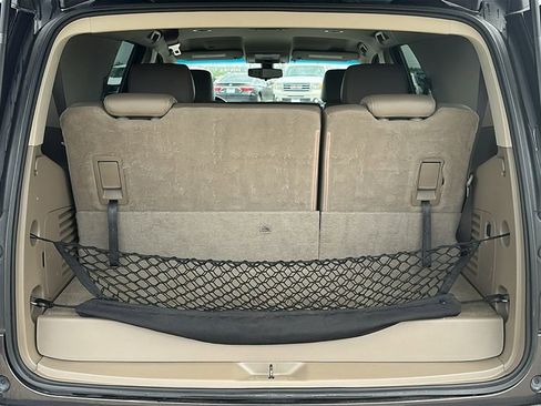 Used 2017 Chevrolet Tahoe LS image 32