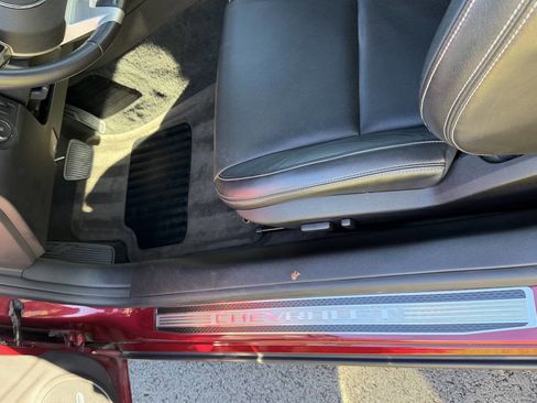 Used 2010 Chevrolet Camaro SS w/ RS Package image 32