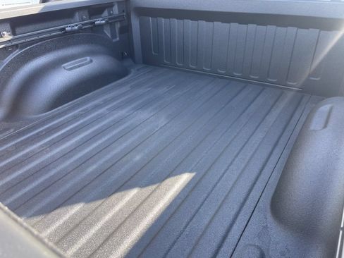 New 2026 RAM 1500 Big Horn AWD/4WD image 9