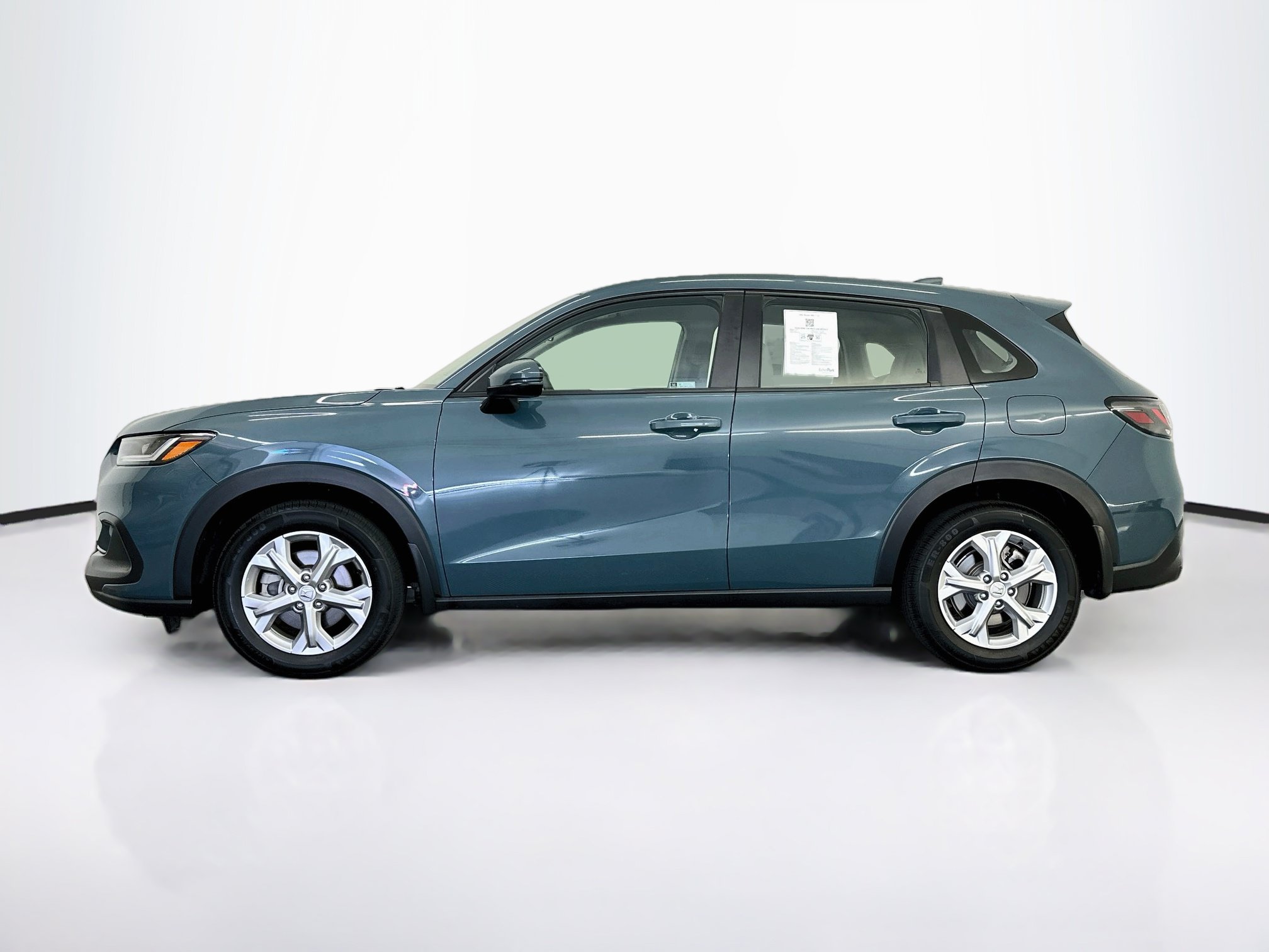 Used 2024 Honda HR-V LX image 4