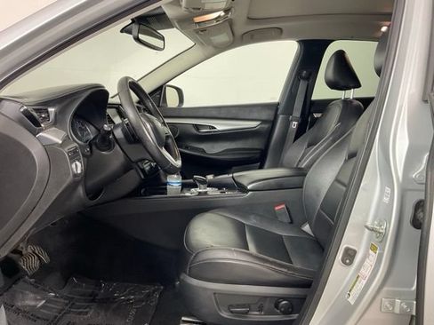 Used 2021 INFINITI QX50 Luxe FWD image 17
