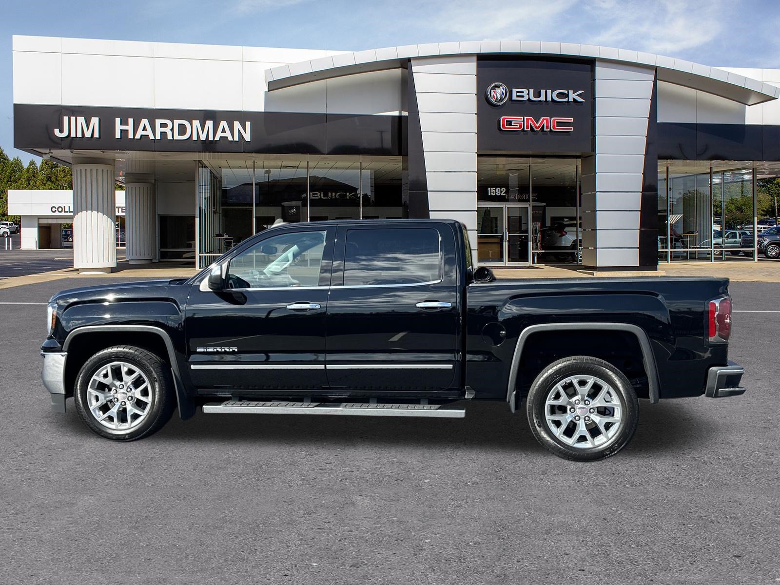 Used 2018 GMC Sierra 1500 SLT w/ Enhanced Driver Alert Package RWD image 4