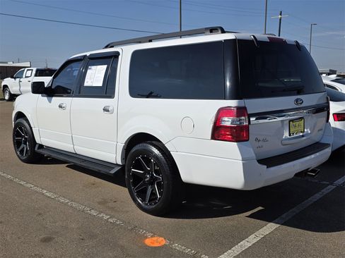 Used 2016 Ford Expedition EL XLT image 4