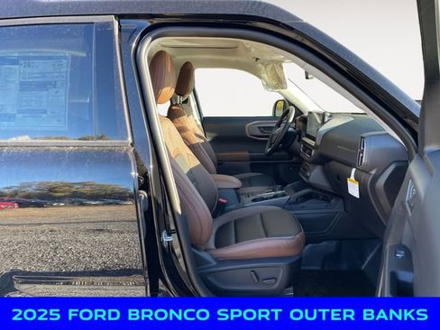 New 2025 Ford Bronco Sport Outer Banks w/ Sasquatch Outer Banks Package image 15