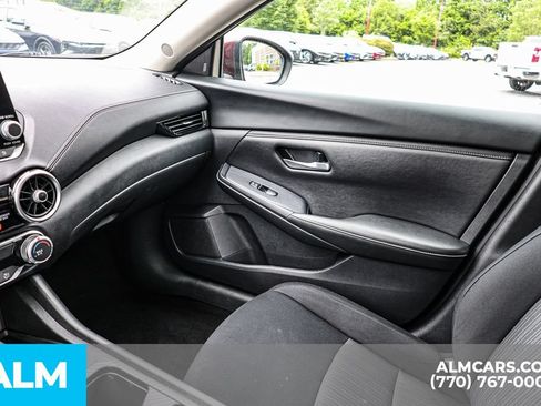 Used 2024 Nissan Sentra SV FWD image 42
