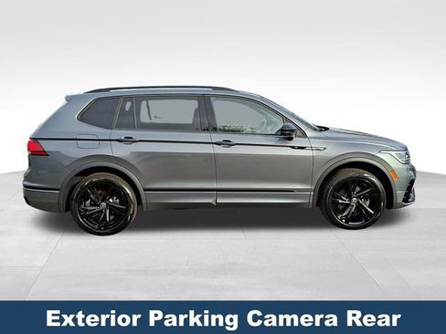 Used 2024 Volkswagen Tiguan SE R-Line image 9