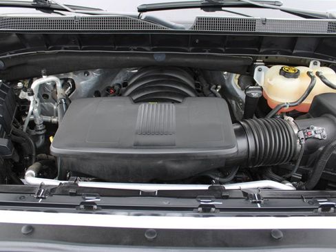 Used 2022 Chevrolet Silverado 1500 LTZ image 39