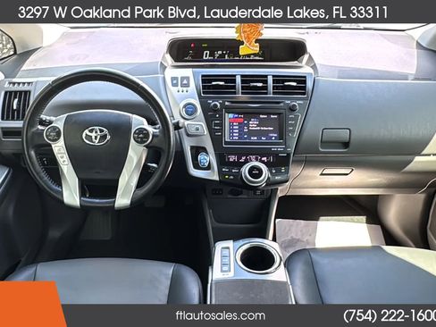 Used 2014 Toyota Prius V Five FWD image 26