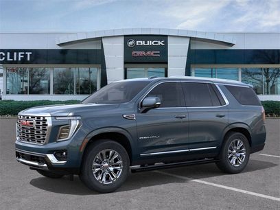 New 2026 GMC Yukon Denali w/ Sun & Power Step Package
